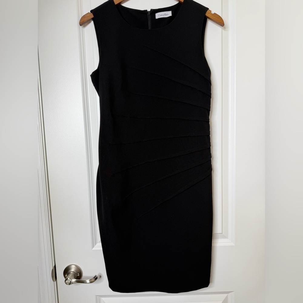 Calvin Klein Black Smooth Sleeveless Midi Dress - Picture 3 of 7